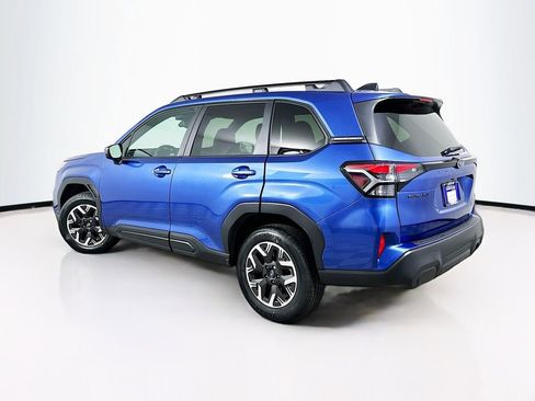 Used 2026 Subaru Forester Premium AWD/4WD image 6