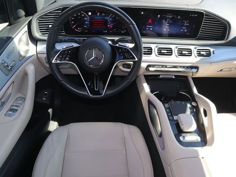 Certified 2025 Mercedes-Benz GLS 450 GLS 450 image 12