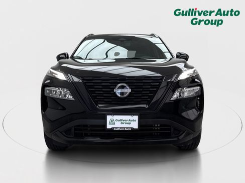 Used 2023 Nissan Rogue SV w/ SV Premium B Package FWD image 14