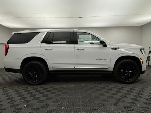 New 2026 GMC Yukon Denali w/ Sun & Power Step Package image 7