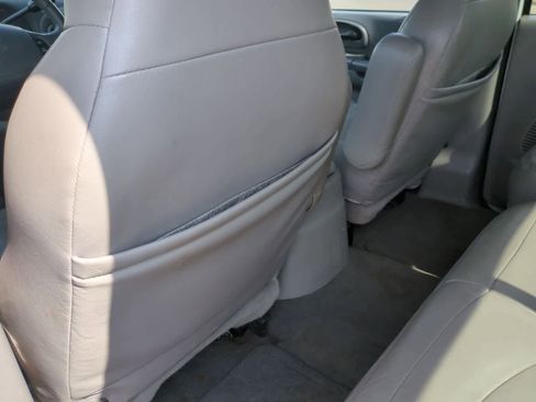 Used 2001 Ford F150 Lariat AWD/4WD image 10