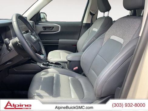 Used 2025 Ford Bronco Sport Badlands AWD/4WD image 9