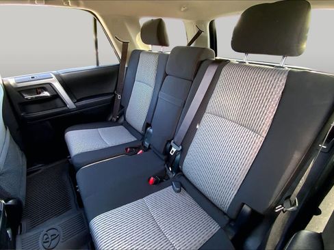 Used 2023 Toyota 4Runner SR5 AWD/4WD image 19