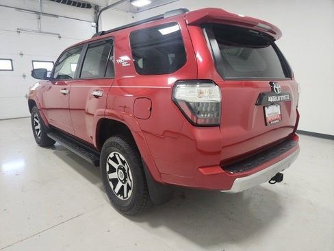 Certified 2024 Toyota 4Runner TRD Off-Road Premium image 35