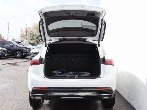 New 2025 Buick Envision Sport Touring image 7