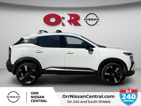 New 2026 Nissan Kicks SR w/ SR Premium Package FWD image 4