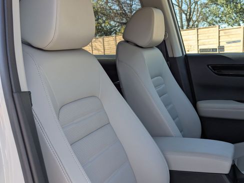 Used 2023 Honda CR-V EX-L image 30