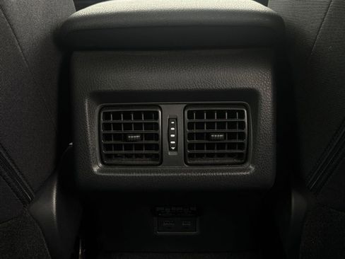 Used 2025 Toyota Camry LE FWD image 27