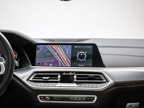 Certified 2023 BMW X6 xDrive40i w/ M Sport Package image 15