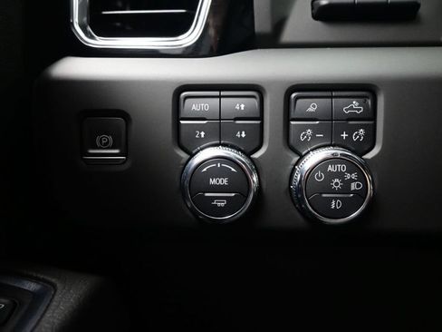 Used 2023 GMC Sierra 1500 Denali w/ Denali Reserve Package AWD/4WD image 19