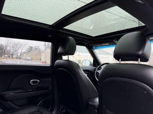 Used 2015 Kia Soul ! w/ Sun & Sound Package image 40