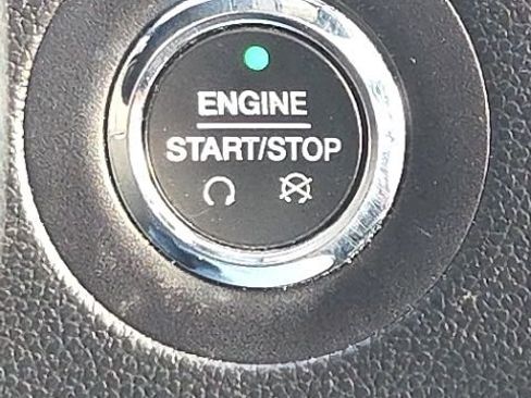 Certified 2019 Ford Explorer XLT w/ Equipment Group 202A image 30