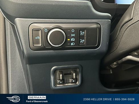 New 2025 Ford Maverick XLT w/ XLT Luxury Package image 24