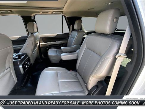 Used 2020 Ford Expedition XLT w/ Equipment Group 201A RWD image 19
