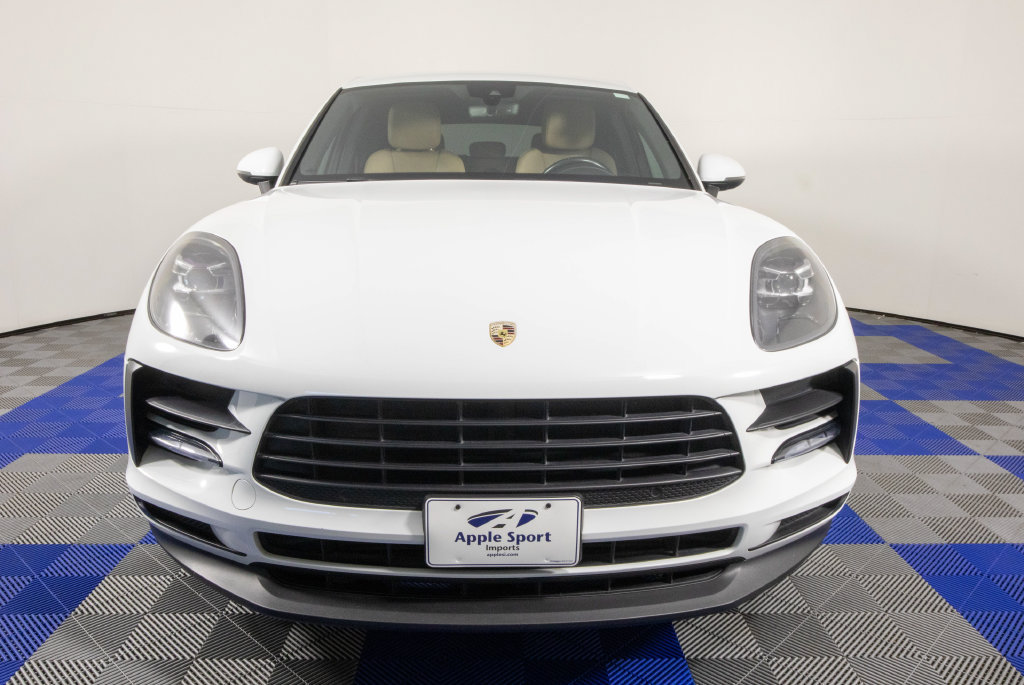 Used 2019 Porsche Macan AWD/4WD image 3