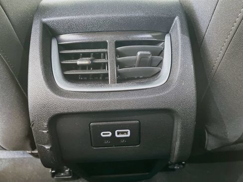 Used 2022 Chevrolet Blazer LT AWD/4WD image 25