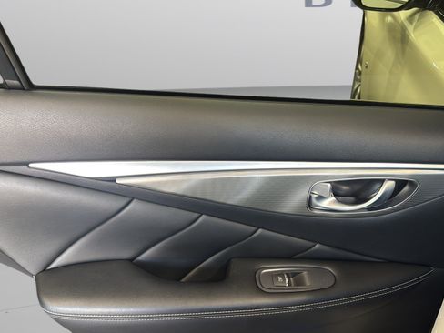 Used 2015 INFINITI Q50 RWD image 13