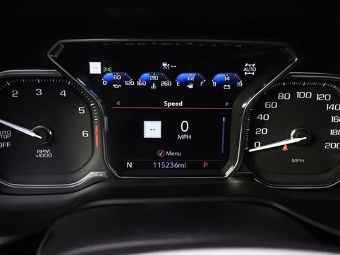 Used 2021 GMC Yukon Denali w/ Denali Premium Package image 27