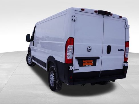 Used 2025 RAM ProMaster 2500 w/ Convenience Group image 7