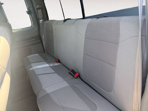 Used 2004 Ford F250 XL AWD/4WD image 13