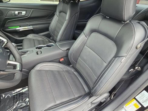 Used 2024 Ford Mustang GT Premium RWD image 29