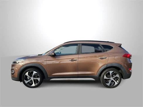 Used 2017 Hyundai Tucson Limited w/ Limited Ultimate Package 03 image 5