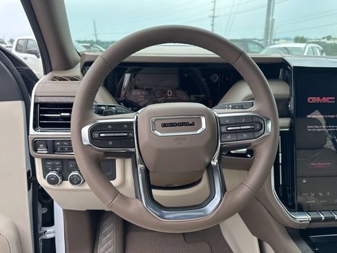 New 2026 GMC Yukon Denali AWD/4WD image 18