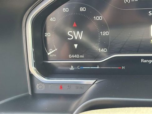 Used 2025 GMC Sierra 1500 AT4 AWD/4WD image 11