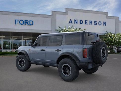 New 2025 Ford Bronco Badlands image 4