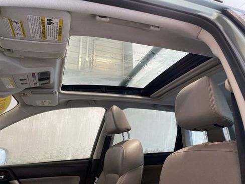 Used 2018 Subaru Forester 2.5i Limited image 12