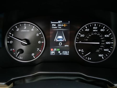 Used 2023 Subaru Outback Limited AWD/4WD image 21