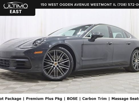 Used 2017 Porsche Panamera 4S image 1