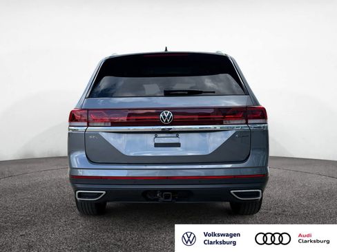 Used 2025 Volkswagen Atlas SEL image 4
