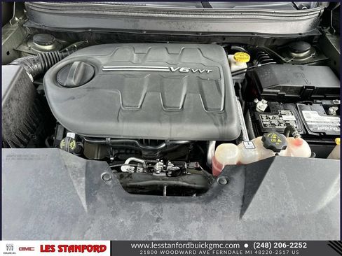 Used 2021 Jeep Cherokee Trailhawk AWD/4WD image 12