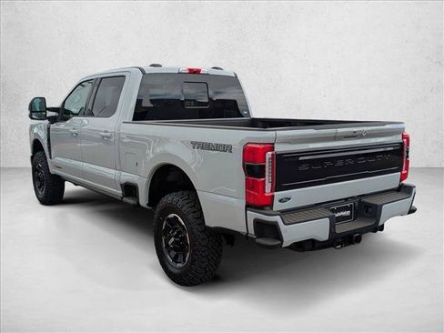 New 2026 Ford F250 Platinum w/ Tremor Off-Road Package AWD/4WD image 9