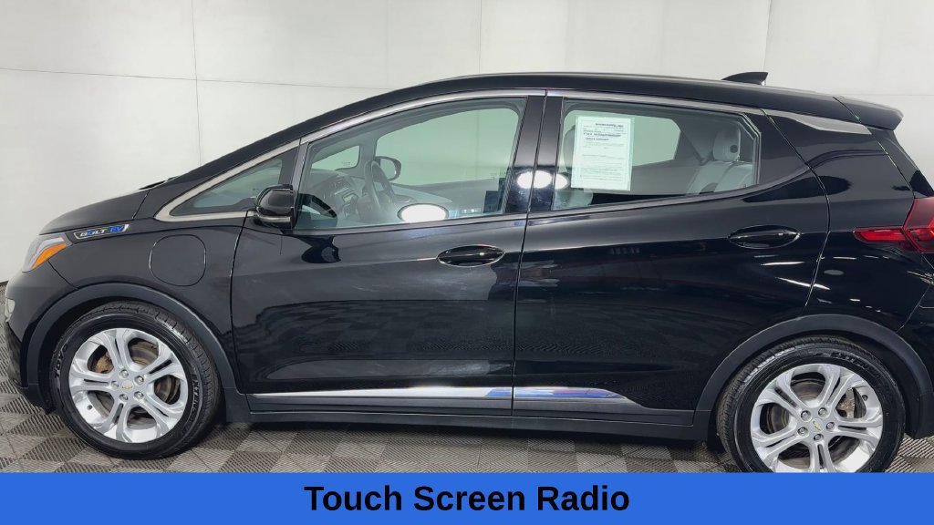 Used 2017 Chevrolet Bolt LT FWD image 7