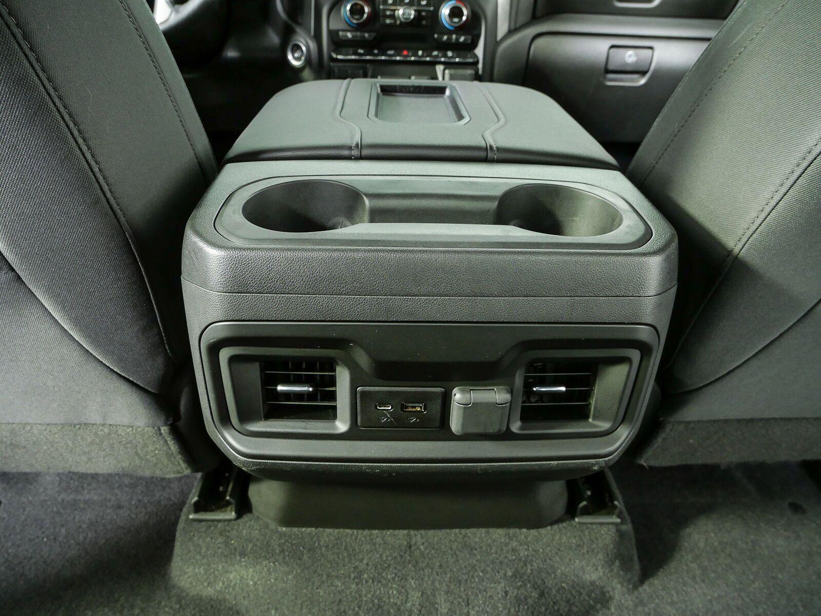 Used 2020 Chevrolet Silverado 1500 RST AWD/4WD image 18