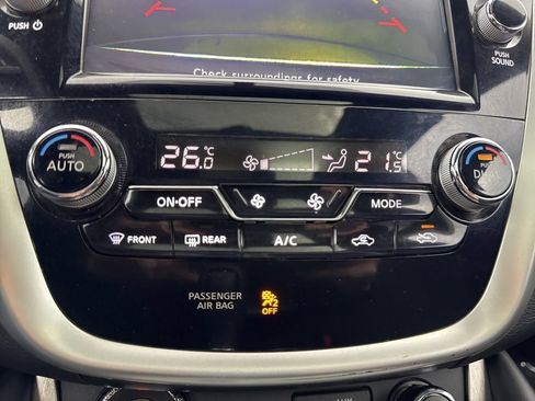 Used 2018 Nissan Murano SL AWD/4WD image 18