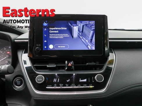 Used 2023 Toyota Corolla Cross LE image 12