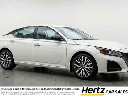 Used 2025 Nissan Altima 2.5 SV
