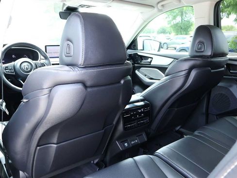 Certified 2024 Acura MDX FWD w/ Technology Package image 12
