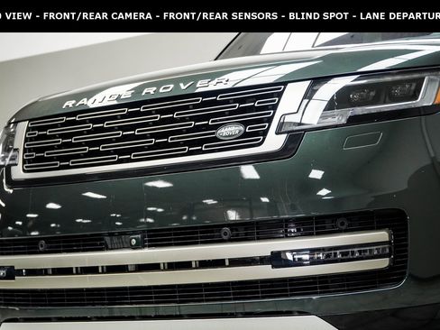 Used 2023 Land Rover Range Rover SE image 2