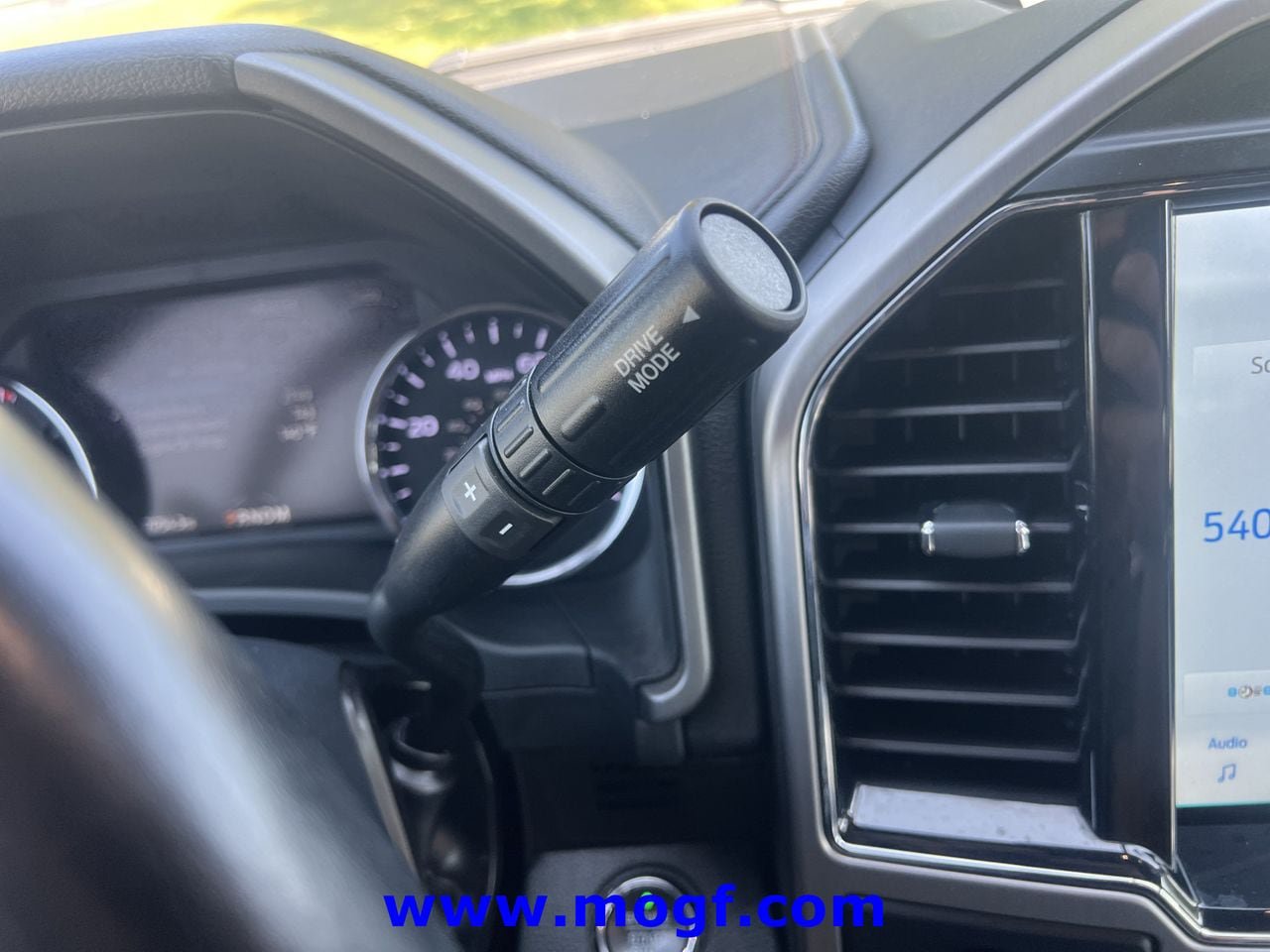 Used 2022 Ford F250 Platinum AWD/4WD image 16