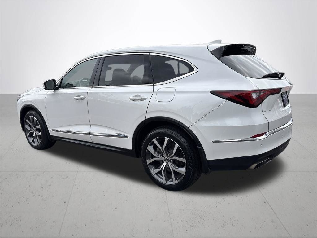 Certified 2024 Acura MDX w/ Technology Package AWD/4WD image 9