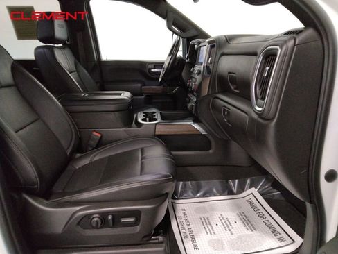 Used 2022 Chevrolet Silverado 2500 High Country w/ Safety Package II image 40