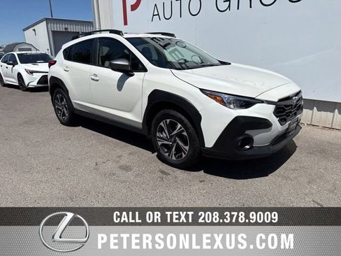 Used 2024 Subaru Crosstrek 2.0i Premium AWD/4WD image 2