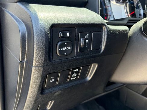 Used 2019 Toyota 4Runner TRD Off-Road Premium AWD/4WD image 5