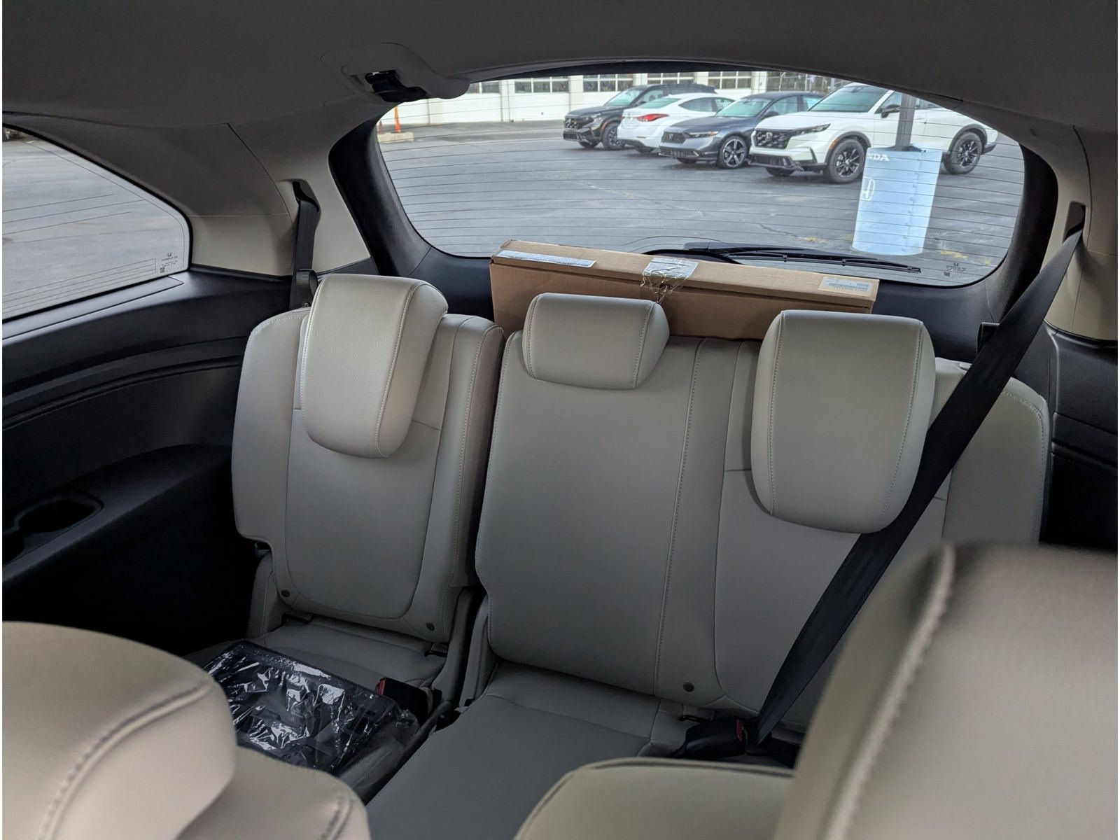 New 2027 Honda Odyssey EX-L image 16