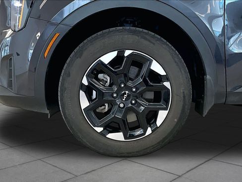 Used 2025 Kia Sorento S w/ Panoramic Sunroof Package AWD/4WD image 10