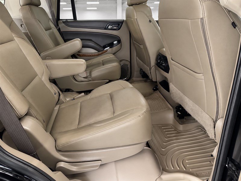 Used 2020 Chevrolet Tahoe Premier AWD/4WD image 31